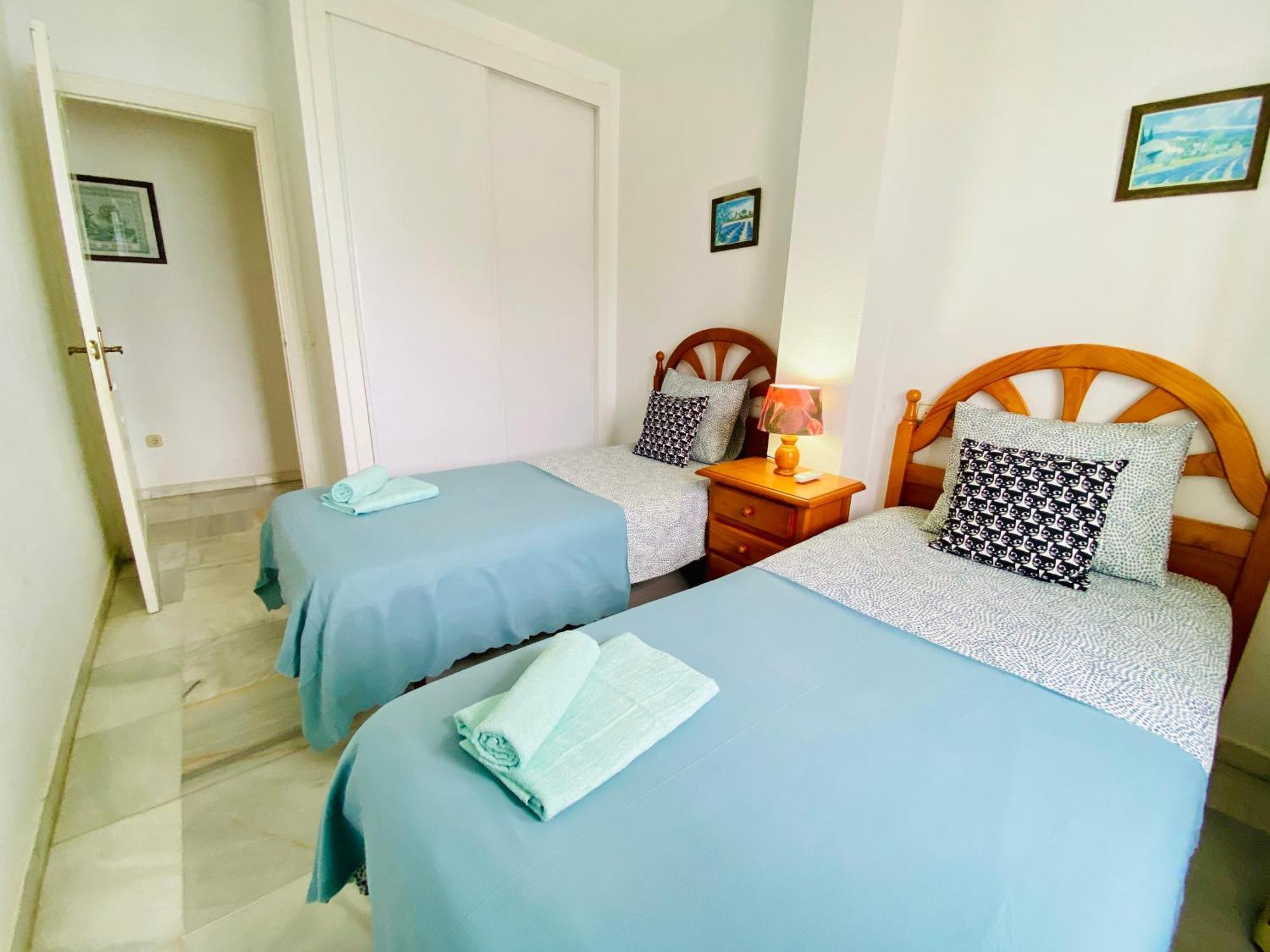 First Line Torrox Costa Apartment Bagian luar foto